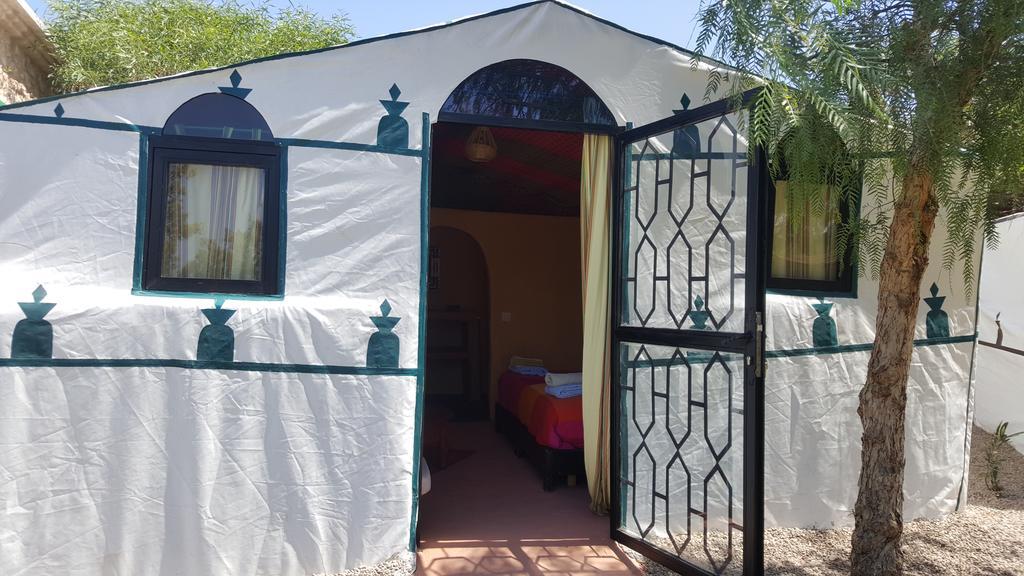 Bed and Breakfast Douar Noujoum As-Suwajra Zewnętrze zdjęcie